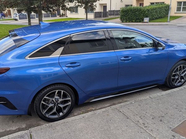 Kia Ceed Hatchback, Petrol, 2020, Blue
