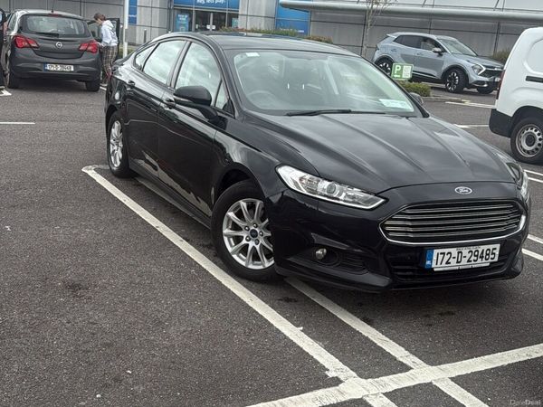 Ford Mondeo Hatchback, Diesel, 2017, Black