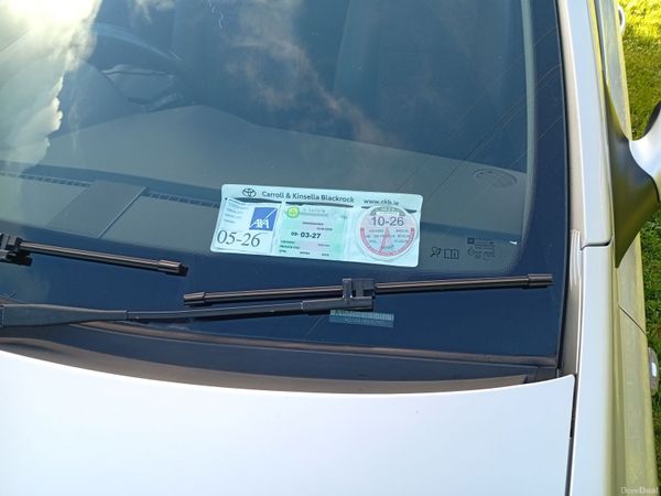 Opel Astra Hatchback, Petrol, 2010, Silver