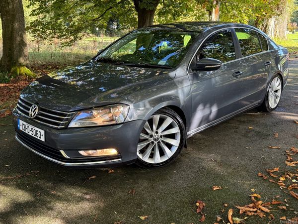 Volkswagen Passat Saloon, Diesel, 2013, Grey