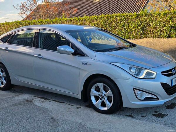 Hyundai i40 Saloon, Diesel, 2014, Silver