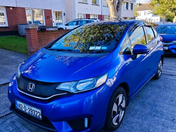 Honda Fit Hatchback, Petrol Hybrid, 2014, Blue