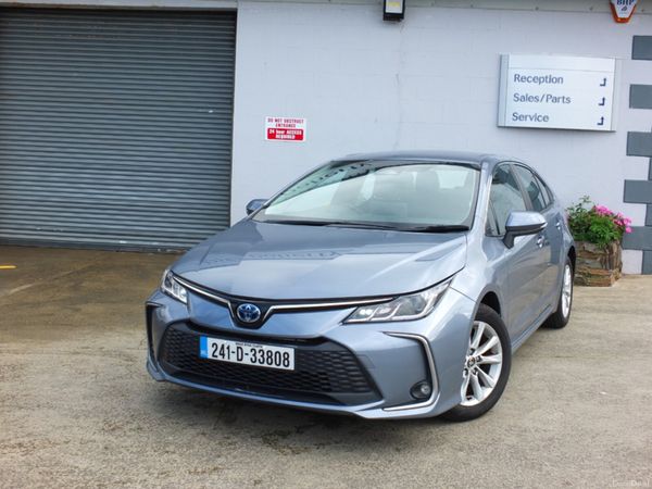 Toyota Corolla Saloon, Petrol Hybrid, 2024, Grey