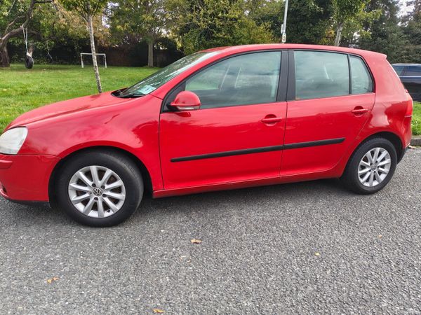 Volkswagen Golf Hatchback, Diesel, 2008, Red