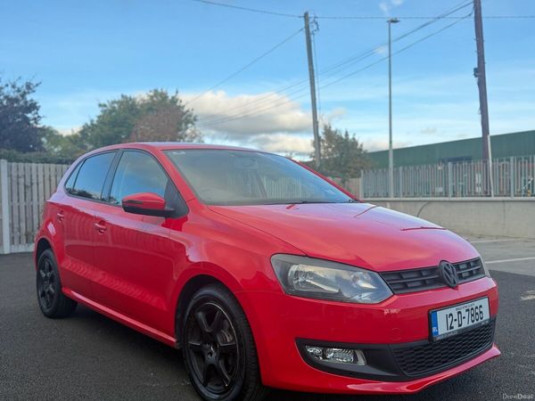 Volkswagen Polo Hatchback, Petrol, 2012, Red
