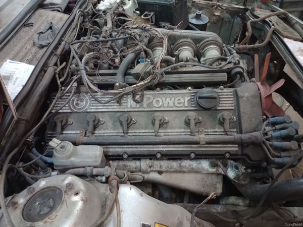 BMW M6 Coupe, Petrol, 1985, Silver