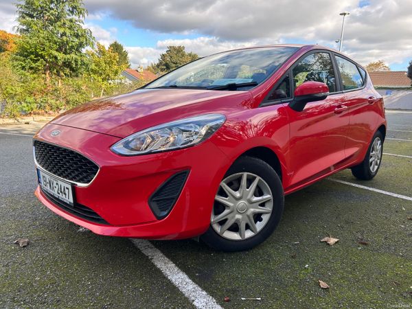 Ford Fiesta Hatchback, Petrol, 2019, Red