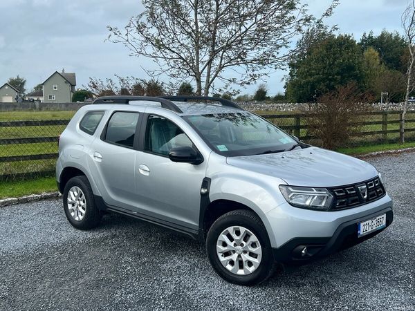 Dacia Duster SUV, Petrol, 2022, Grey