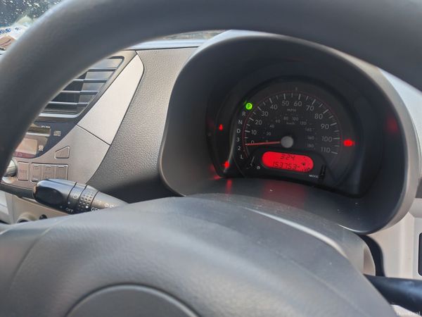 Suzuki Alto Hatchback, Petrol, 2011, Silver