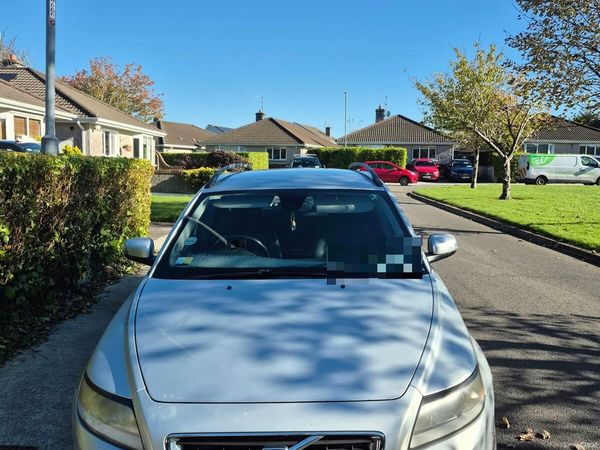 Volvo V50 Estate, Diesel, 2008, Silver