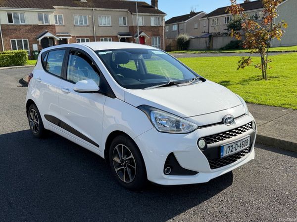 Hyundai i10 Hatchback, Petrol, 2017, White