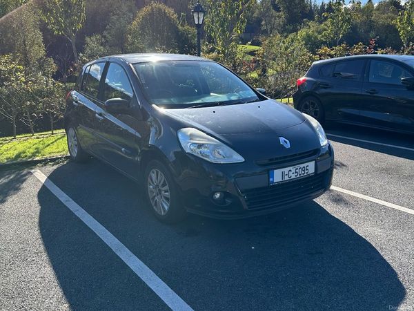 Renault Clio Hatchback, Petrol, 2011, Black