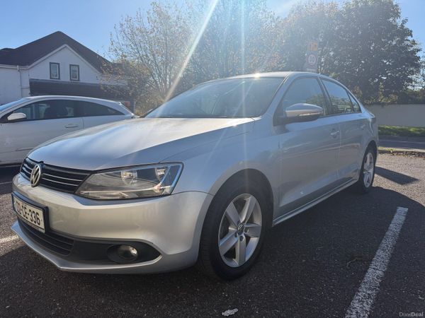 Volkswagen Jetta Saloon, Diesel, 2013, Silver