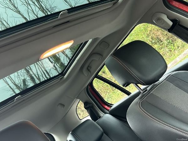 Renault Megane Estate, Diesel, 2016, Red