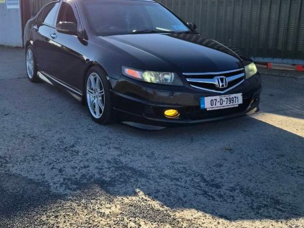 Honda Accord Saloon, Petrol, 2007, Black