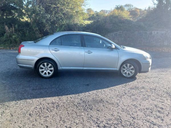 Toyota Avensis Saloon, Petrol, 2008, Grey
