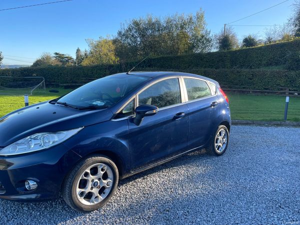 Ford Fiesta Hatchback, Petrol, 2012, Blue