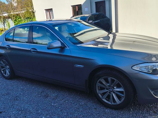 BMW 5-Series Saloon, Diesel, 2012, Grey