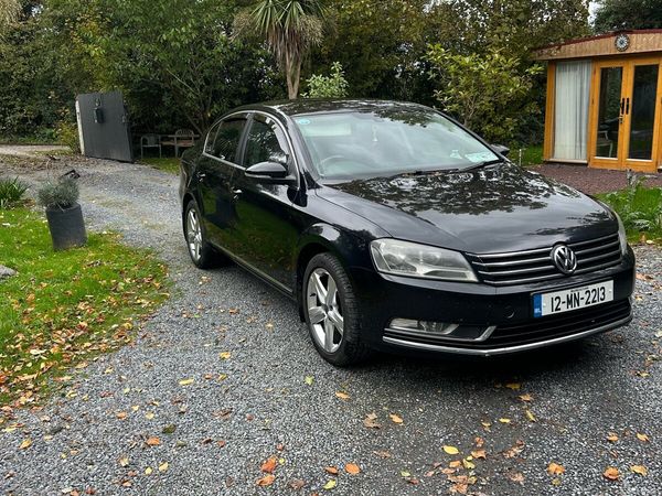 Volkswagen Passat Saloon, Diesel, 2012, Black