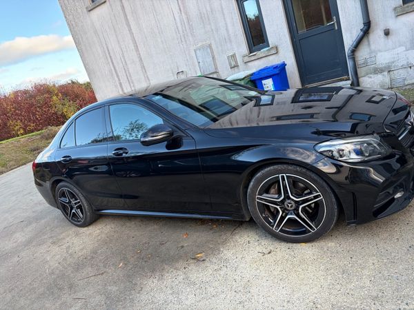 Mercedes-Benz C-Class Saloon, Diesel, 2019, Black