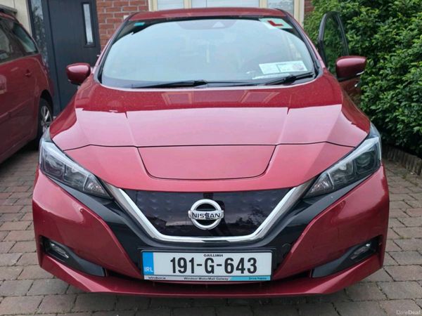 Nissan Leaf Hatchback, Electric, 2019, Red