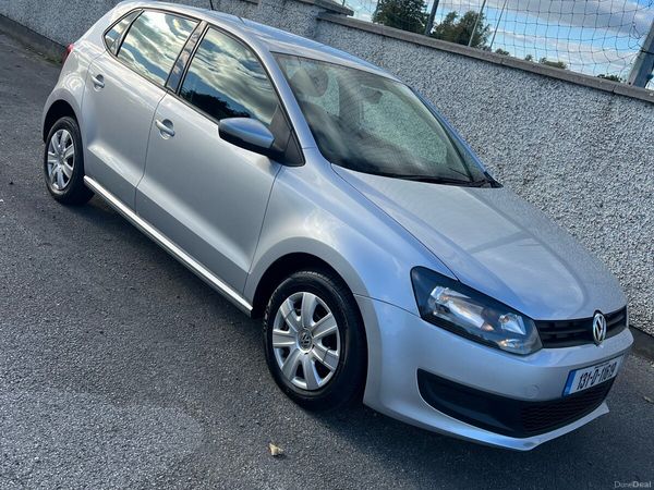 Volkswagen Polo Hatchback, Petrol, 2013, Silver