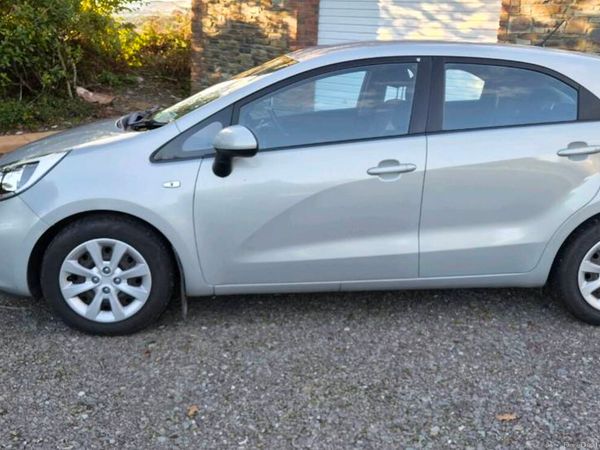 Kia Rio Hatchback, Petrol, 2013, Beige