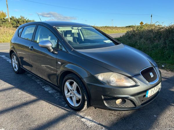 SEAT Leon Hatchback, Diesel, 2011, Grey