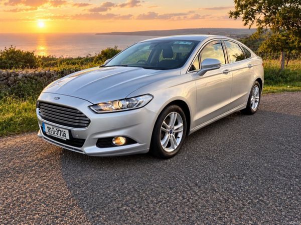 Ford Mondeo Hatchback, Diesel, 2018, Grey