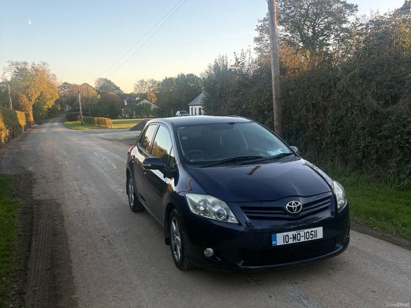 Toyota Auris Hatchback, Diesel, 2010, Blue