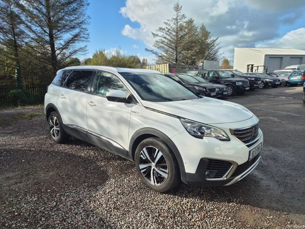 Peugeot 5008 MPV, Diesel, 2018, White
