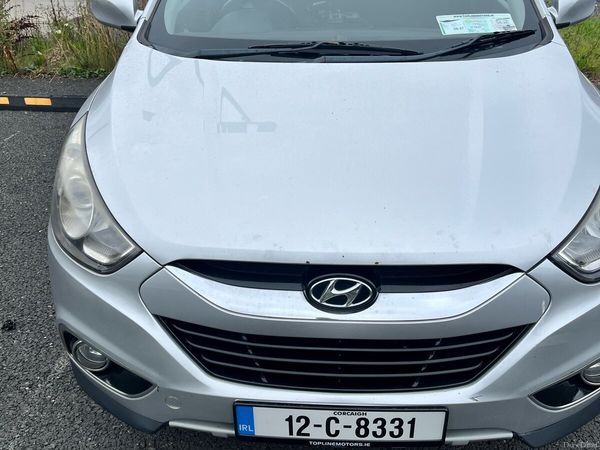 Hyundai ix35 SUV, Diesel, 2012, Silver