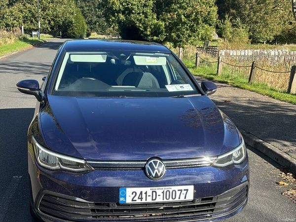 Volkswagen Golf Estate, Petrol, 2024, Blue