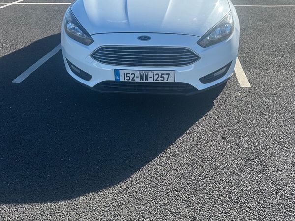 Ford Focus Hatchback, Diesel, 2015, White