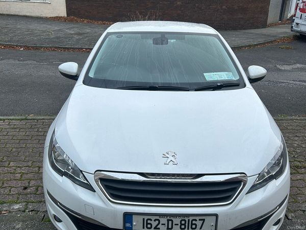 Peugeot 308 Hatchback, Petrol, 2016, White