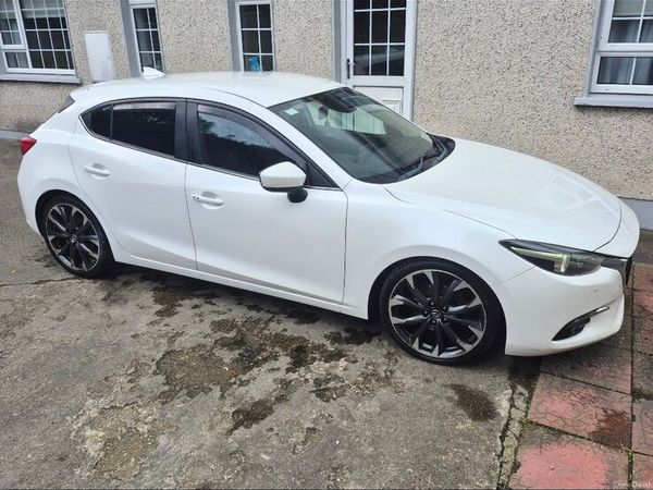 Mazda Mazda3 Hatchback, Diesel, 2018, White