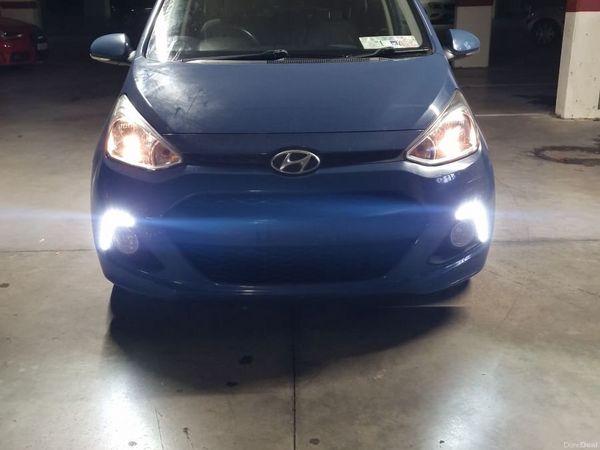 Hyundai i10 Hatchback, Petrol, 2015, Blue