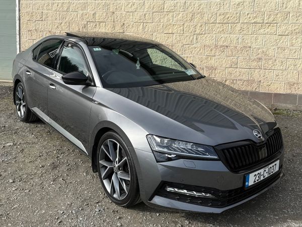 Skoda Superb Saloon, Diesel, 2023, Grey