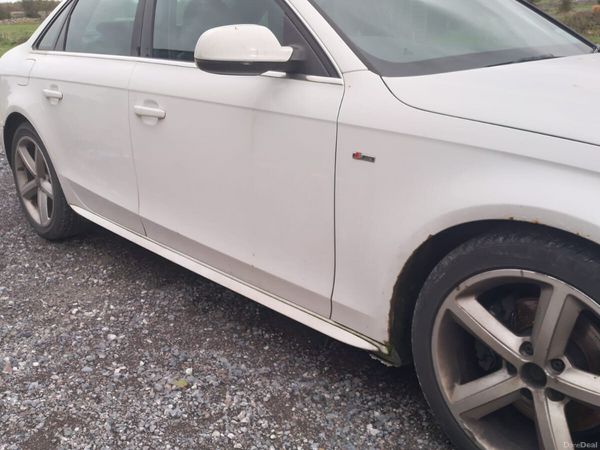Audi A4 Saloon, Diesel, 2010, White