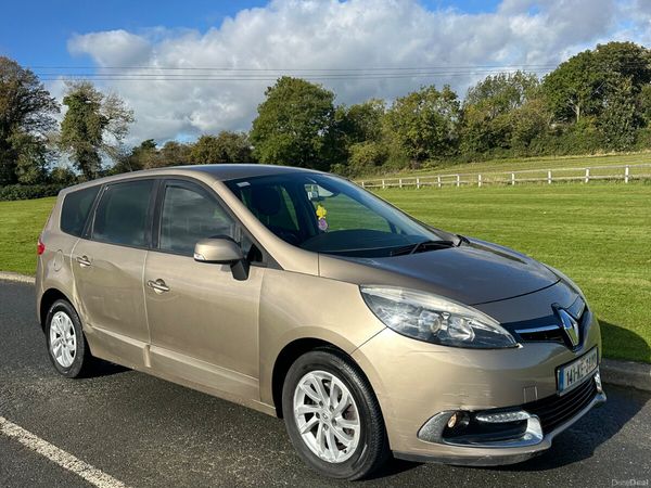 Renault Grand Scenic MPV, Diesel, 2014, Beige