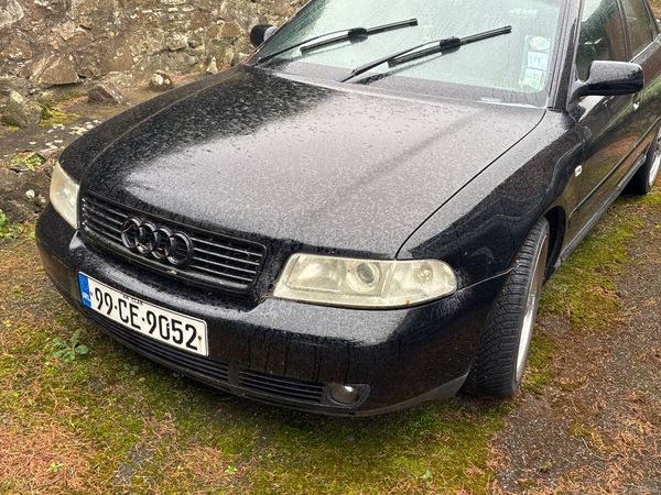 Audi A4 Saloon, Petrol, 1999, Black
