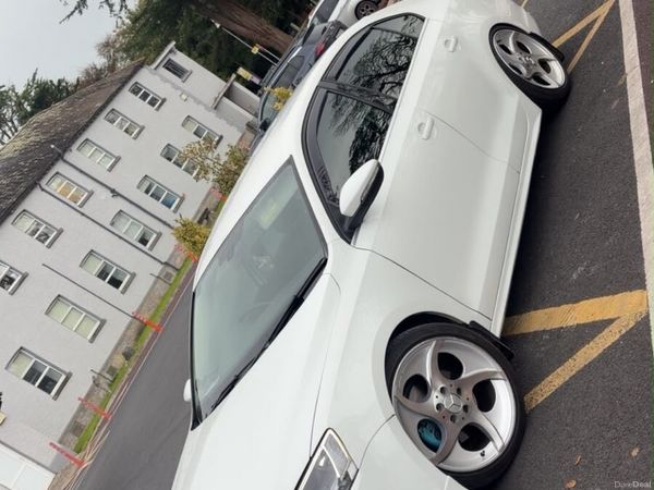 Volkswagen Jetta Saloon, Diesel, 2014, White