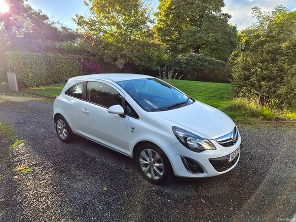 Vauxhall Corsa Hatchback, Petrol, 2014, White