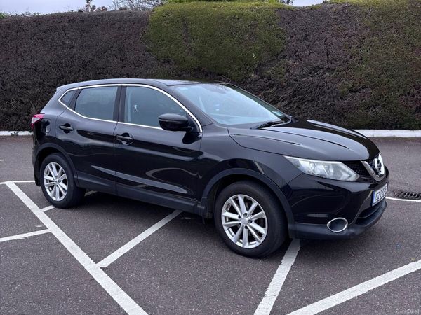 Nissan Qashqai Hatchback, Diesel, 2015, Black