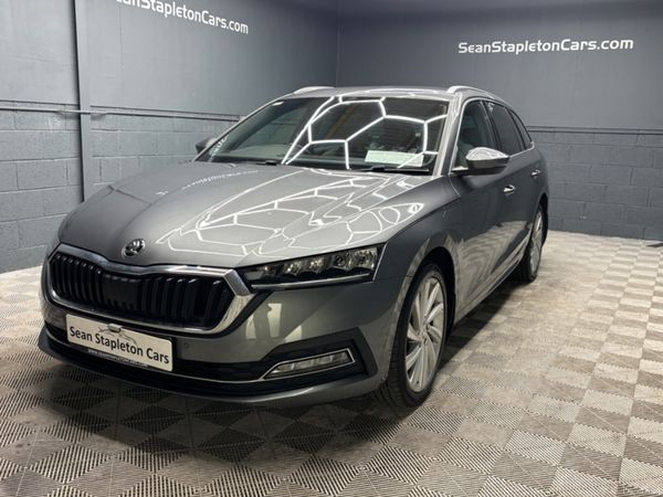 Skoda Octavia Estate, Diesel, 2022, Grey