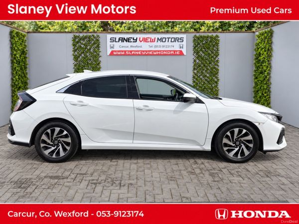 Honda Civic Hatchback, Petrol, 2018, White