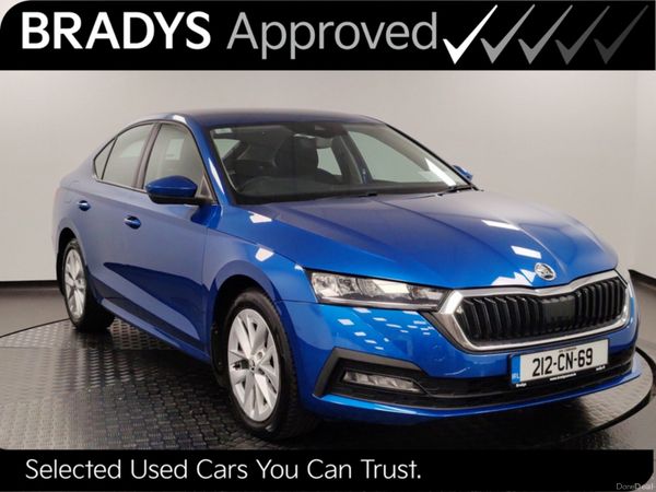 Skoda Octavia Hatchback, Diesel, 2021, Blue