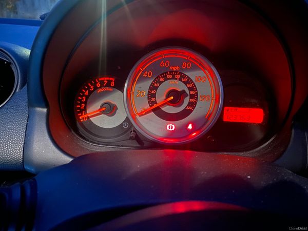 Mazda Mazda2 Hatchback, Petrol, 2008, Silver