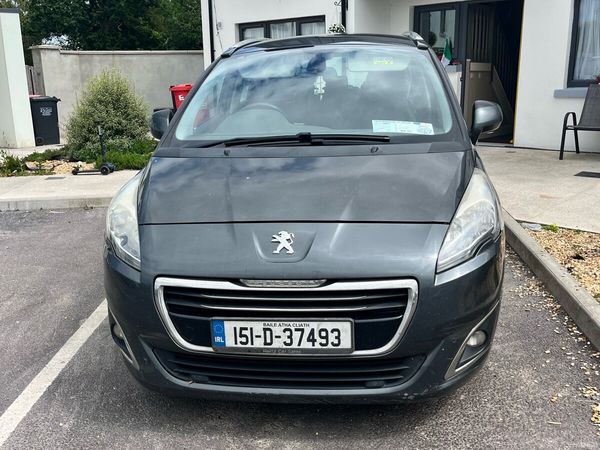 Peugeot 5008 MPV, Diesel, 2015, Grey