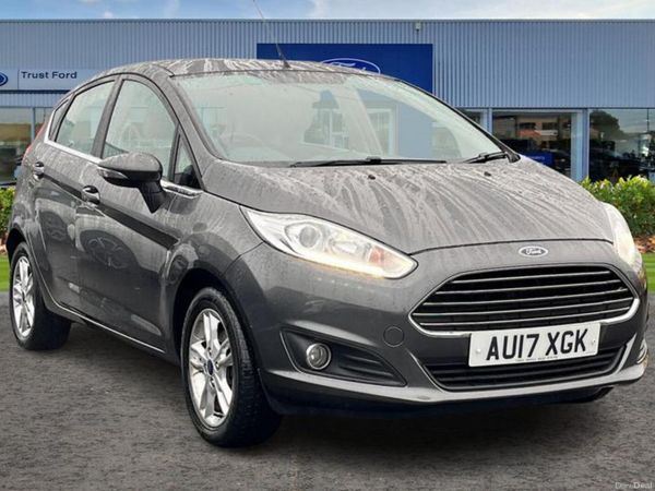 Ford Fiesta Hatchback, Petrol, 2017, Grey